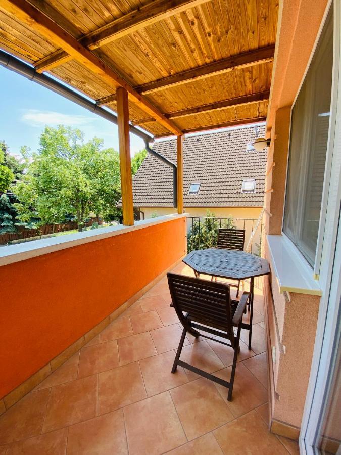 Gabi Lux Apartman Apartment Hajduszoboszlo Ngoại thất bức ảnh